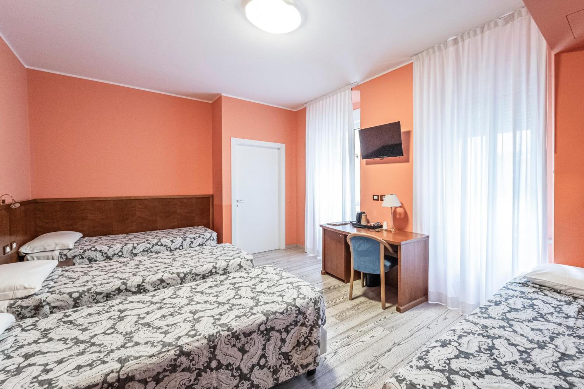 Hotel Italia Trieste Exterior photo